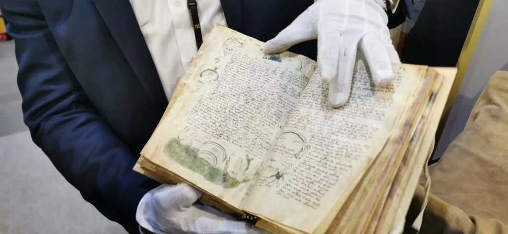targi-ksiazki-krakow-2021-infoblogerka-manuskrypt wojnicza